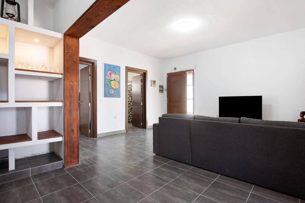 Casa Vieja Villa Puerto del Rosario  Buitenkant foto